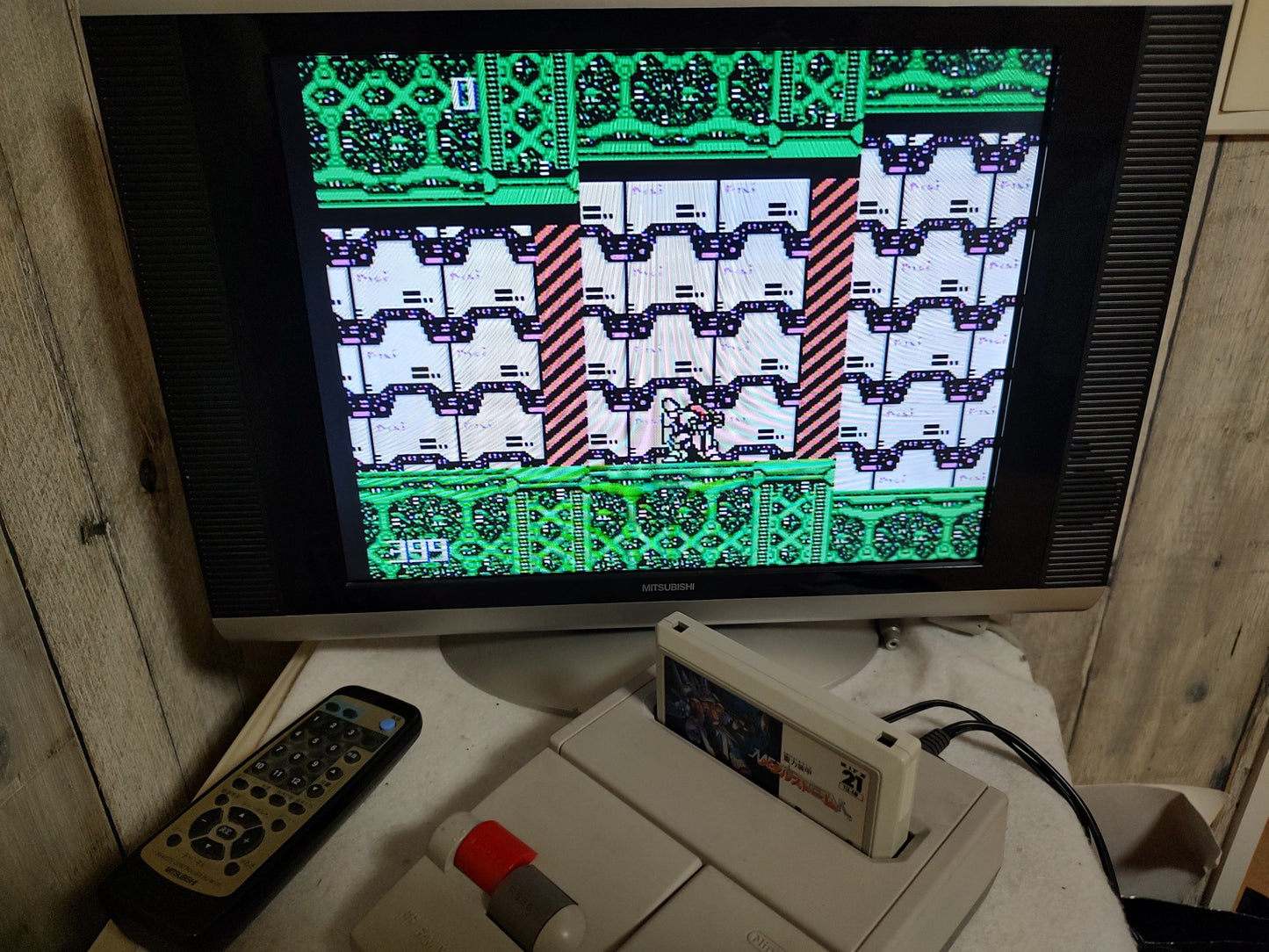 Juuryoku Soukou Metal Storm Nintendo FAMICOM(NES) Cartridge and Manual set-f1018