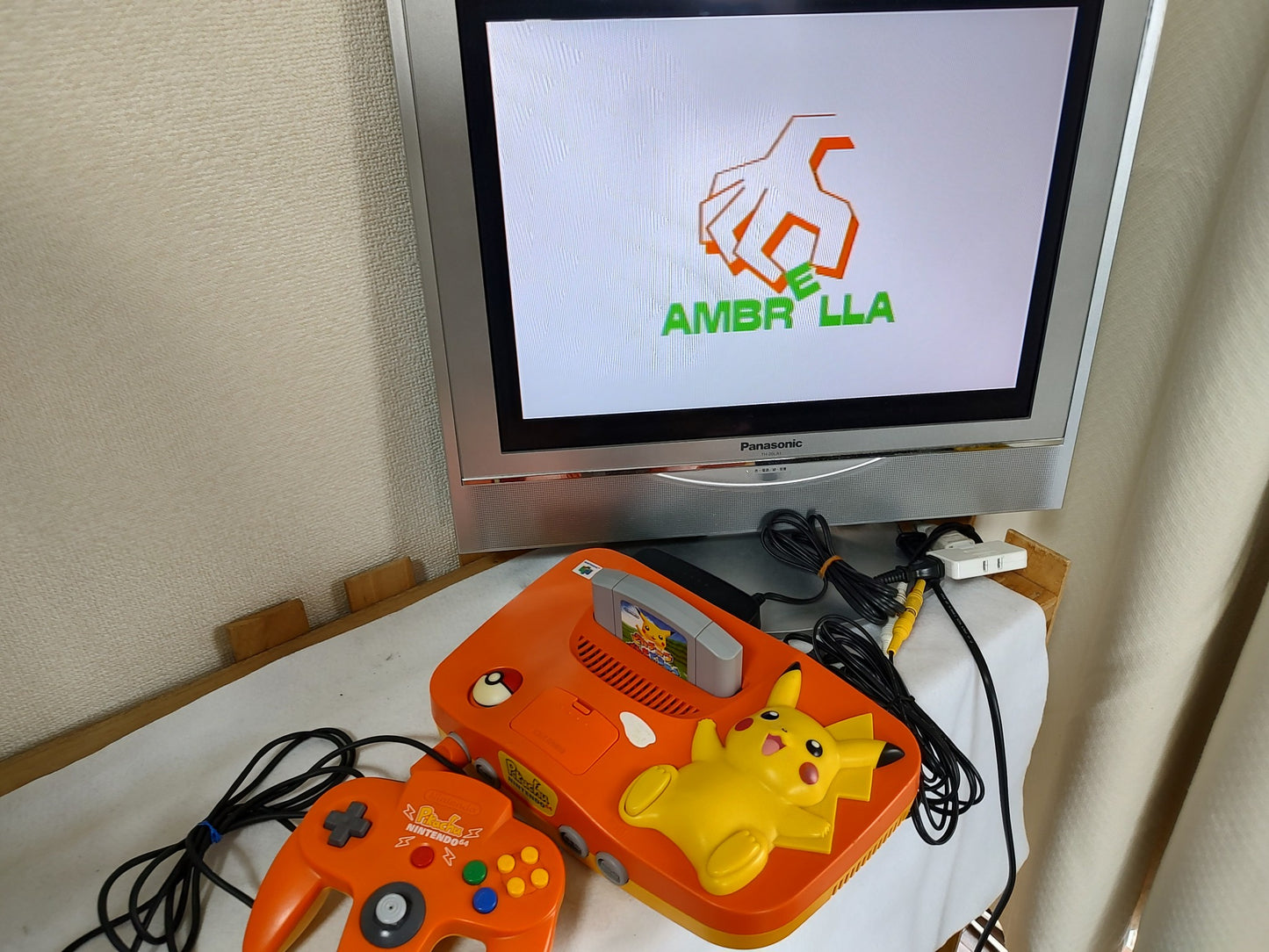 Nintendo64 Pokemon Pikachu limited Orange Color Console,Pad,PSU set tested-g0408