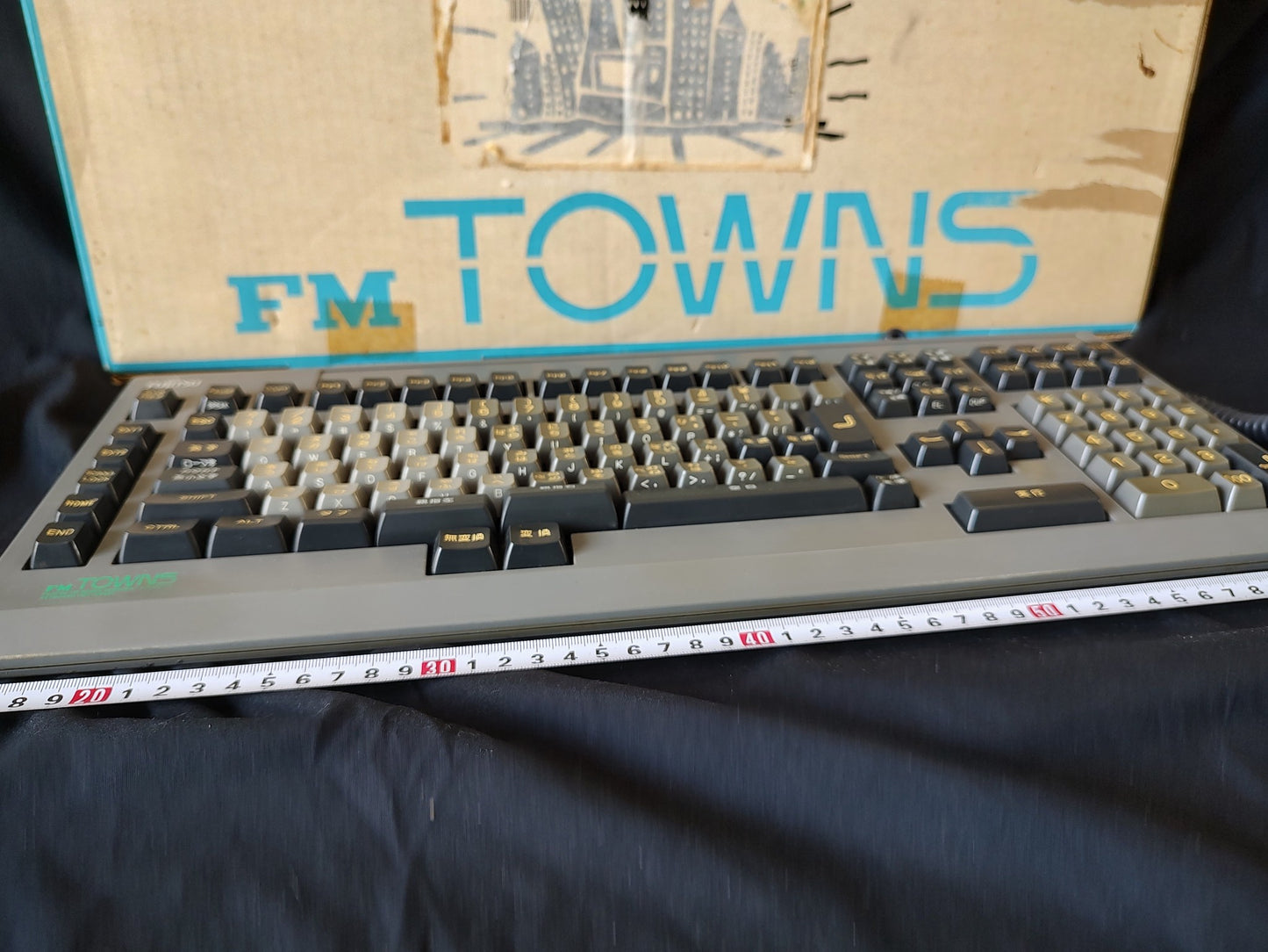 FUJITSU FM Towns /MARTY Original KEYBOARD FMT-KB207 Boxed ,Working-g0419-