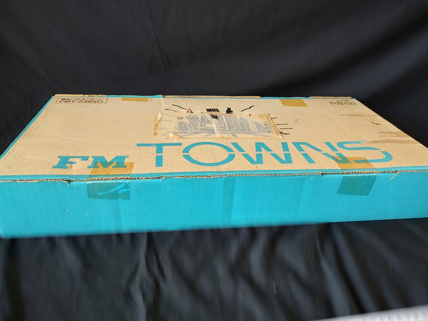 FUJITSU FM Towns /MARTY Original KEYBOARD FMT-KB207 Boxed ,Working-g0419-