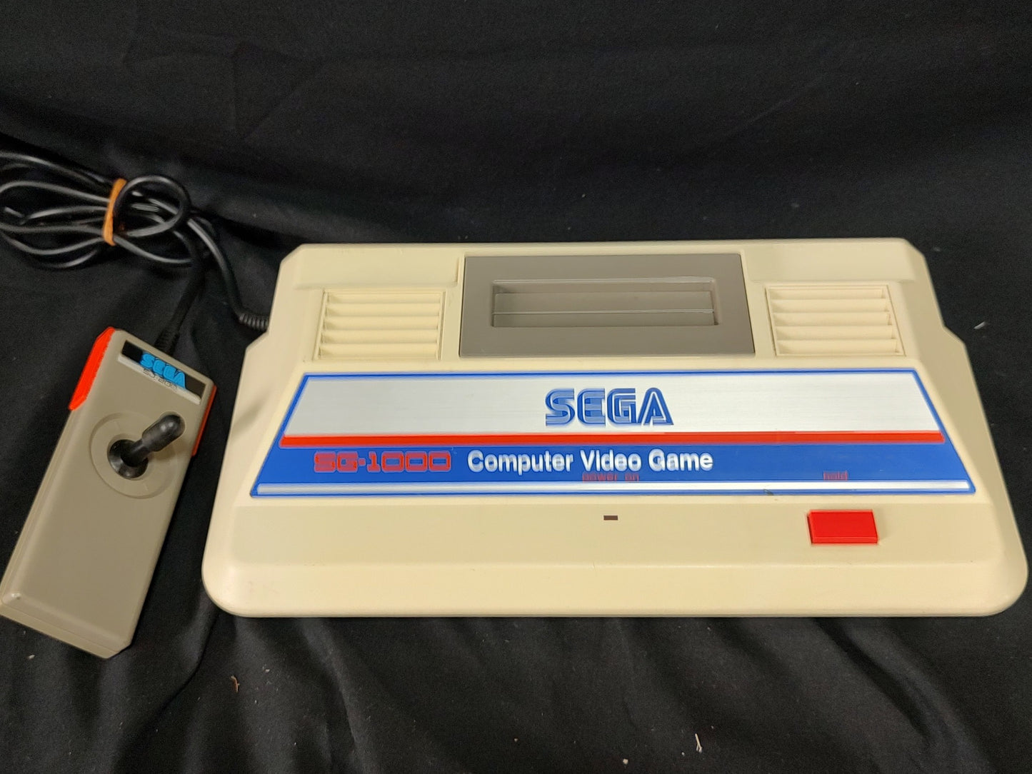 SEGA SG-1000 SG1000 CONSOLE system, Installed pad and Game set working-g0610-