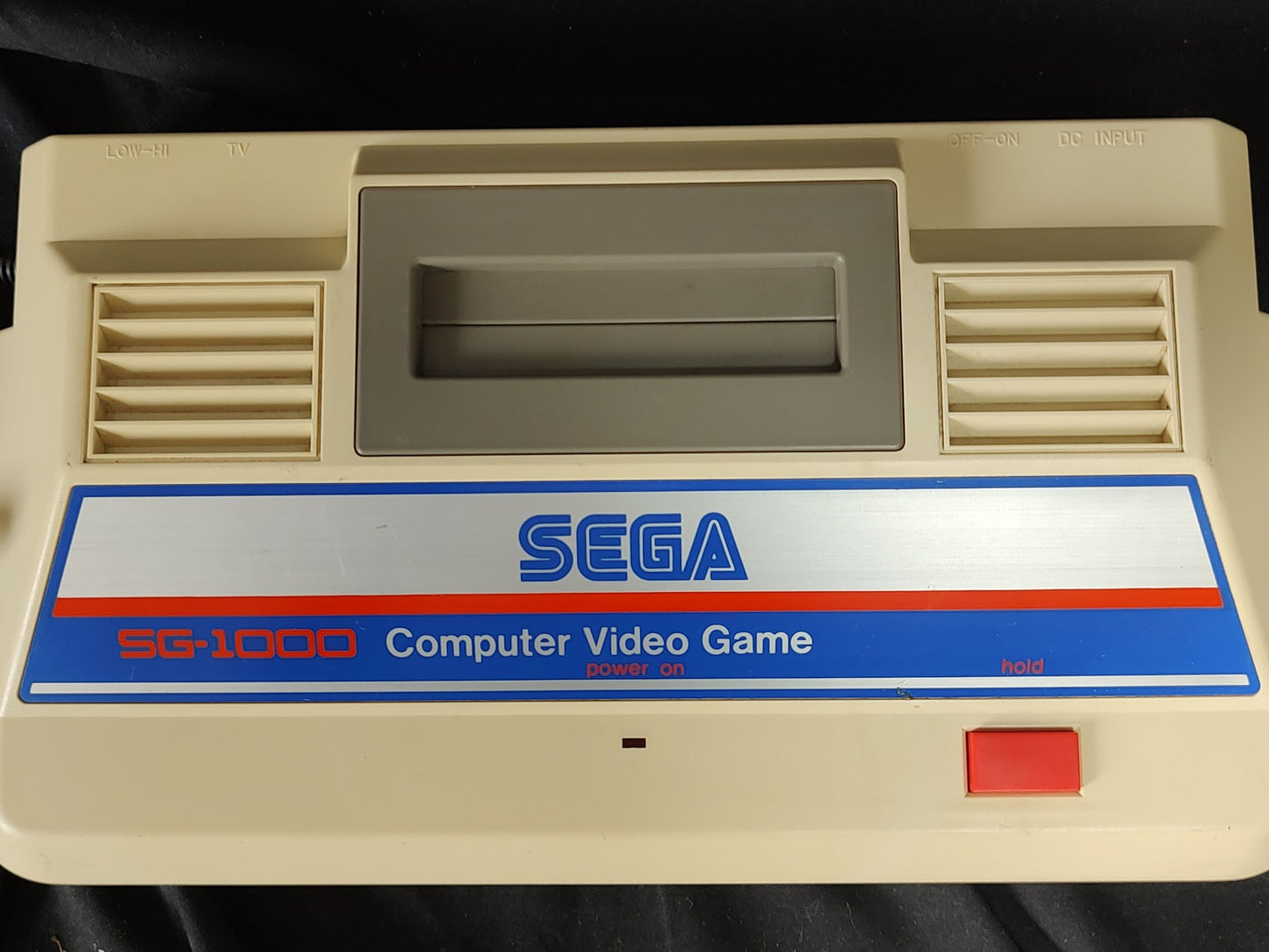 SEGA SG-1000 SG1000 CONSOLE system, Installed pad and Game set working-g0610-