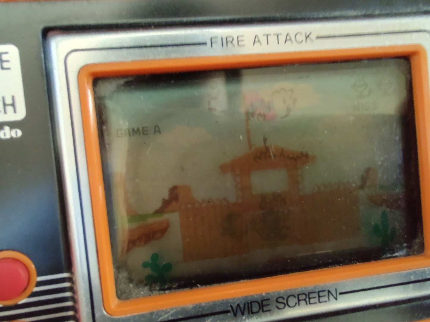 Vintage Nintendo Game & Watch FIRE ATTACK ID-29 Handheld game, Working-g0705-1