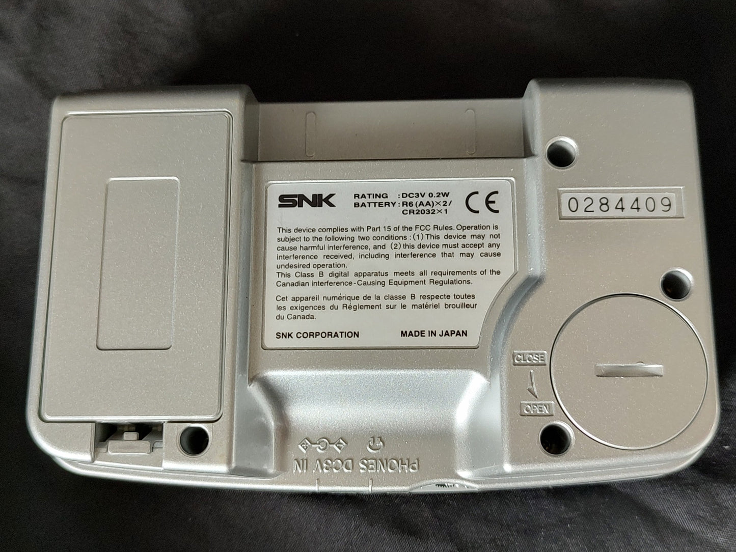 Defective, SNK NEOGEO POCKET Color NGPC PLATINUM SILVER Console w/Box set-g0710-