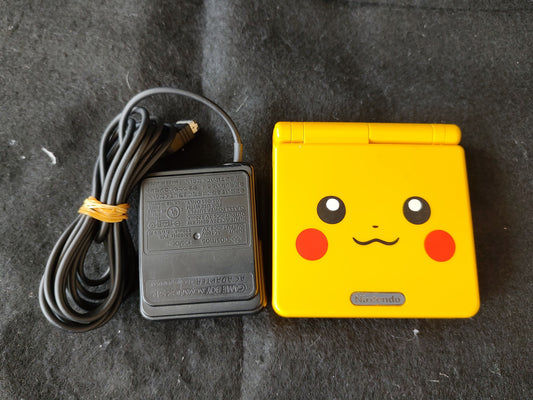 Authentic Pokemon Pikachu yellow LIMITED EDITION GAMEBOY ADVANCE SP GBA SP-g0716