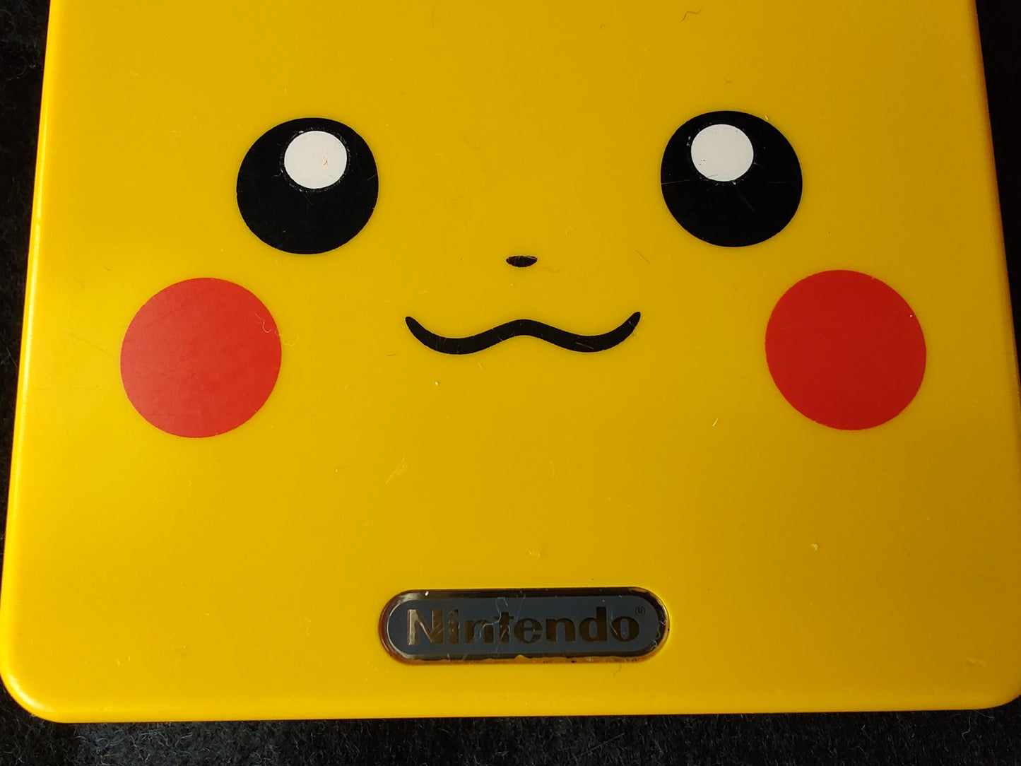 Authentic Pokemon Pikachu yellow LIMITED EDITION GAMEBOY ADVANCE SP GBA SP-g0716