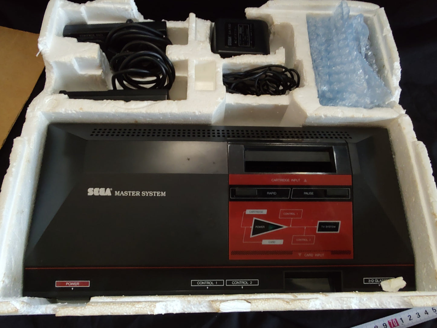 SEGA Master System Console MK-2000,w/two Pads, PSU, Game, Box set, Working-g072-