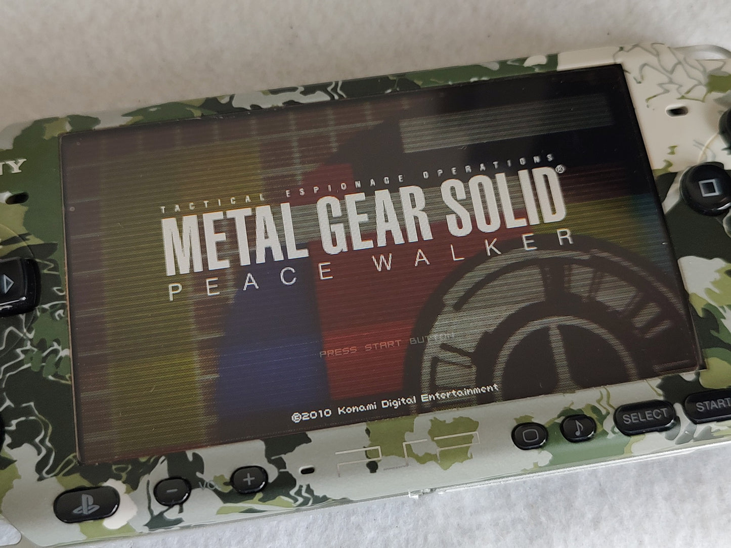 SONY PSP-3000 METAL GEAR SOLID PEACE WALKER PREMIUM PACKAGE in Box set-g0830-