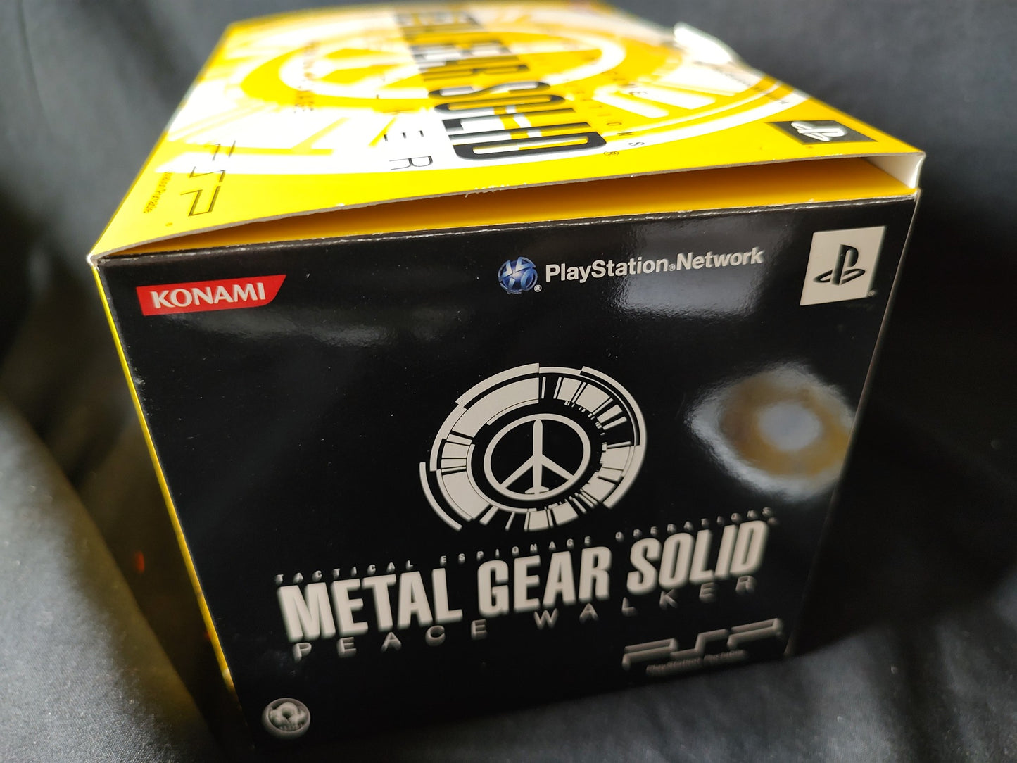 SONY PSP-3000 METAL GEAR SOLID PEACE WALKER PREMIUM PACKAGE in Box set-g1002-