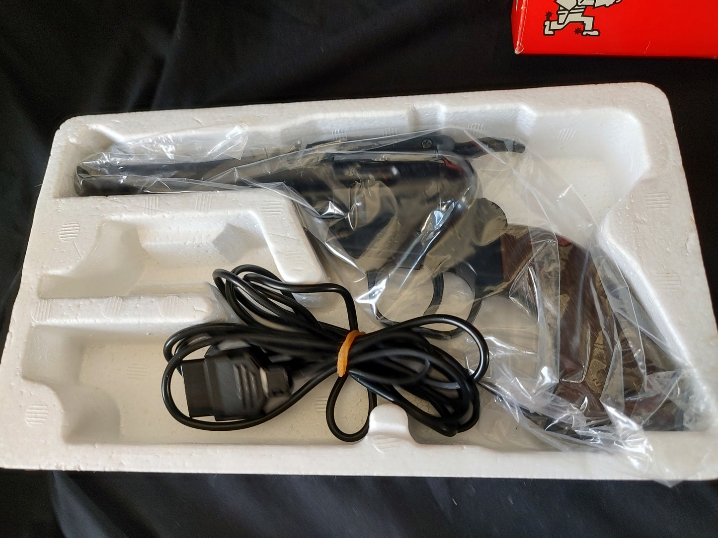 Used, Nintendo FC Famicom Lightgun Raygun Controller, Manual, Boxed set-g1111-