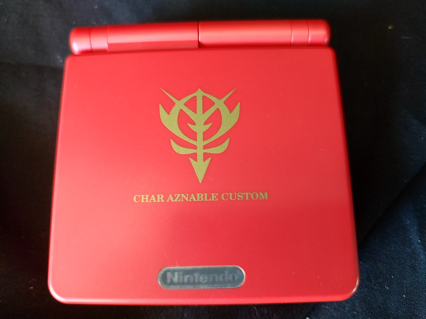 GUNDAM Exclusive use of Char LIMITED EDITION GAMEBOY ADVANCE SP CONSOLE -g1118-