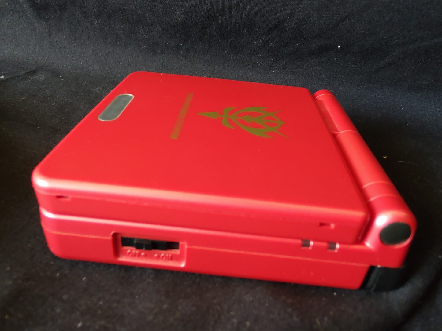 GUNDAM Exclusive use of Char LIMITED EDITION GAMEBOY ADVANCE SP CONSOLE -g1118-