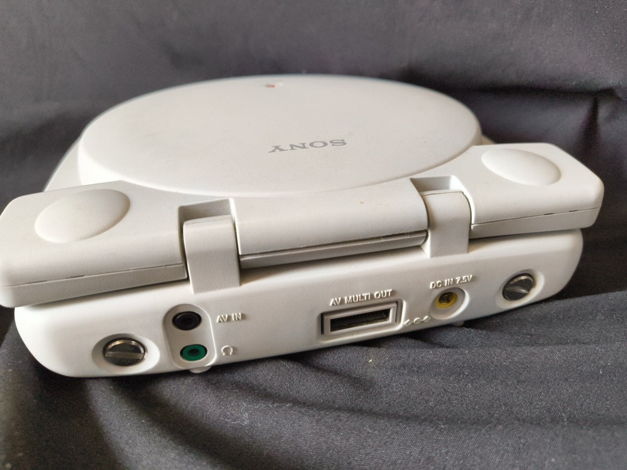 Defective, Sony PlayStation PS one Console,LCD monitor and PSU NTSC-J-h0114- - Hakushin Retro Game shop