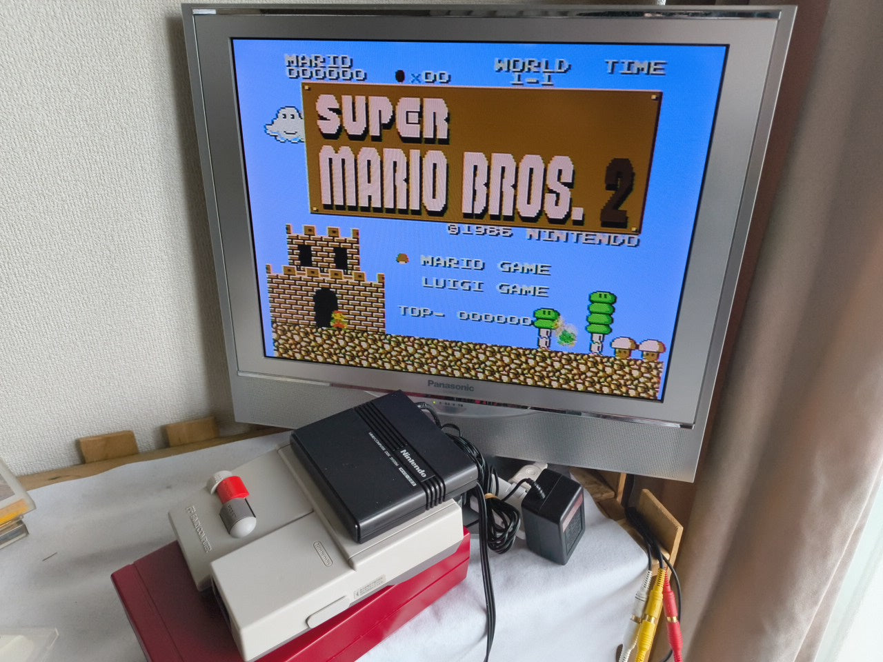 Soccor / Super Mario Brothers 2 FAMICOM DISK SYSTEM/Disk and Case set-h0117-