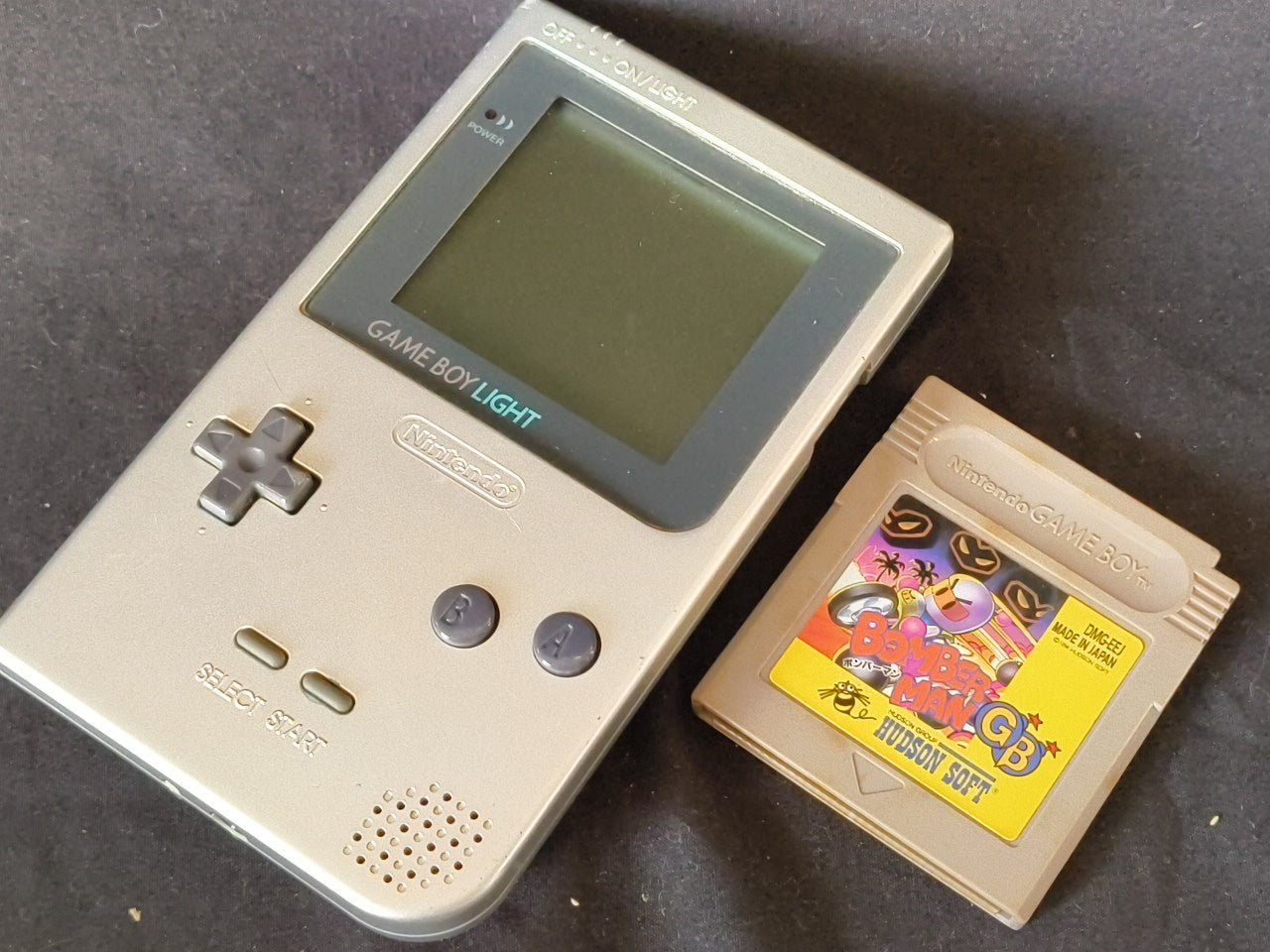 Nintendo Gameboy Light silver color console HGB-101 and Game set, working-h0122-
