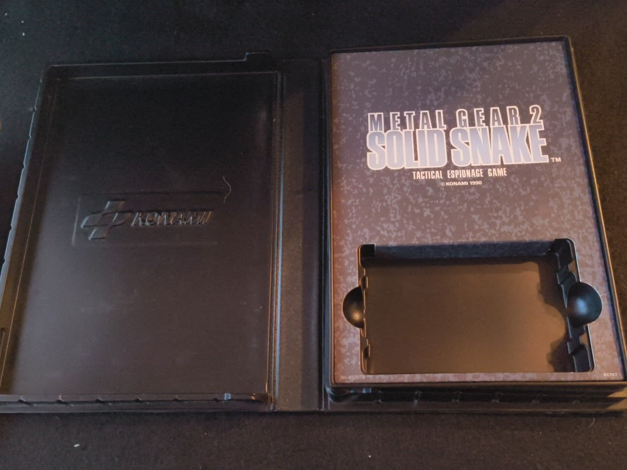 METAL GEAR 2 SOLID SNAKE MSX MSX2 Game cartridge, w/Manual, Box, Working -h0130-