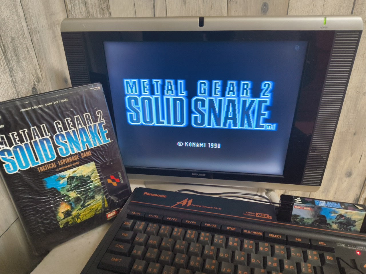 METAL GEAR 2 SOLID SNAKE MSX MSX2 Game cartridge, w/Manual, Box, Working -h0130-