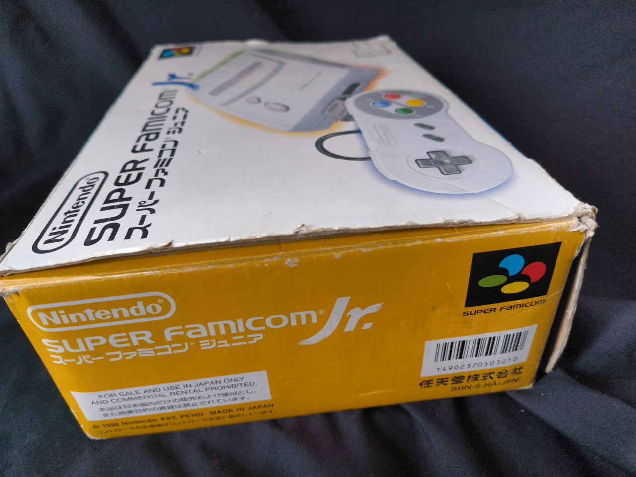Nintendo Super Famicom Jr. (SNES) Console w/AV cable, Game, Box, Working-h0205-1
