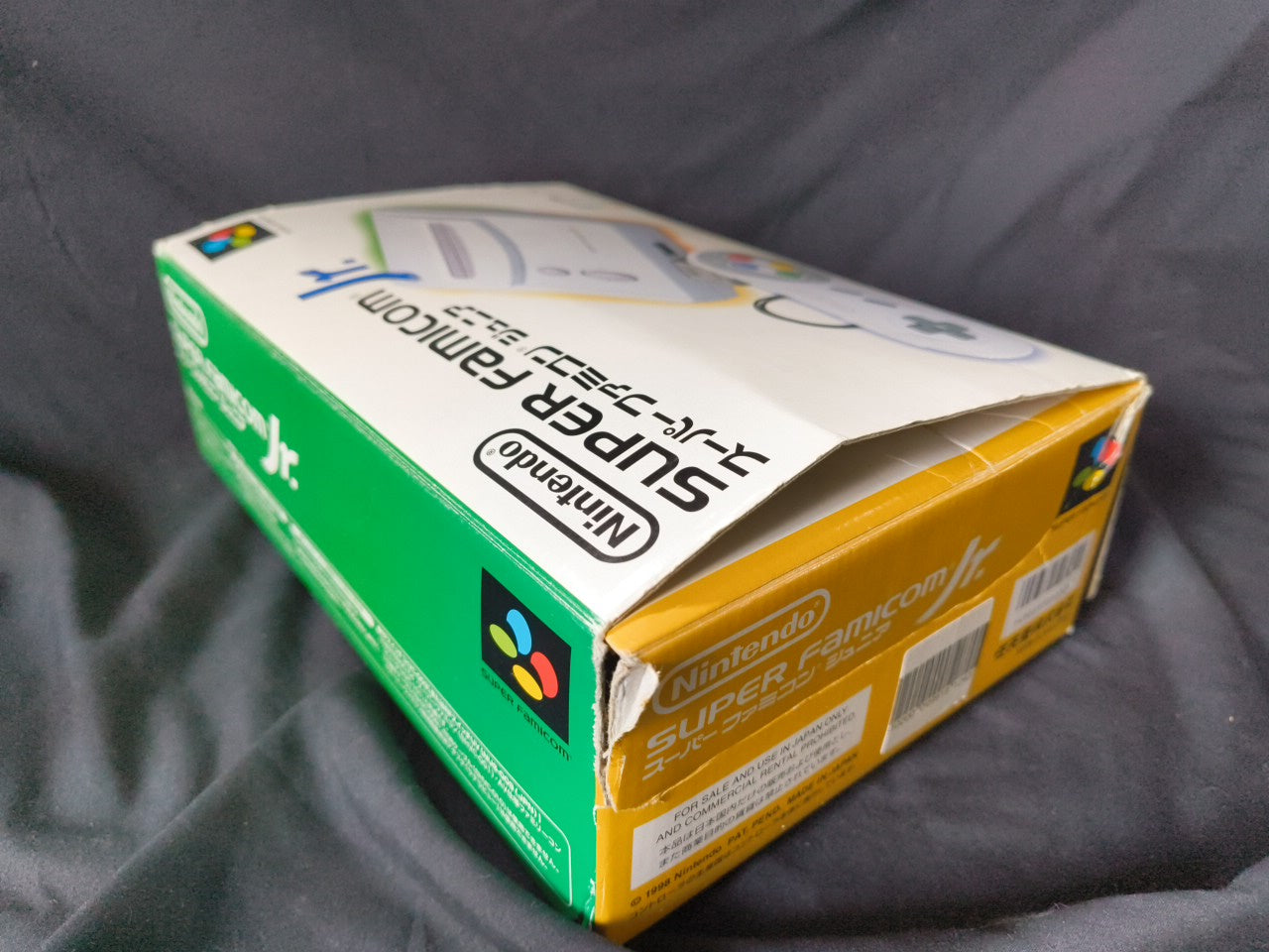 Nintendo Super Famicom Jr. (SNES) Console, w/Pads, Manual, Box, Game set-h0206-2
