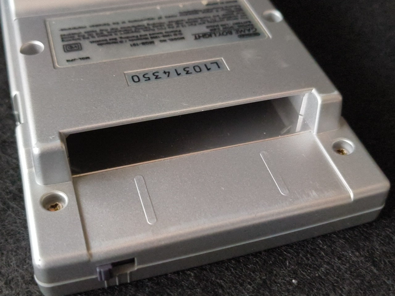 Defective Nintendo Game boy Light Silver color console MGB-101 w/Box set-h0212-