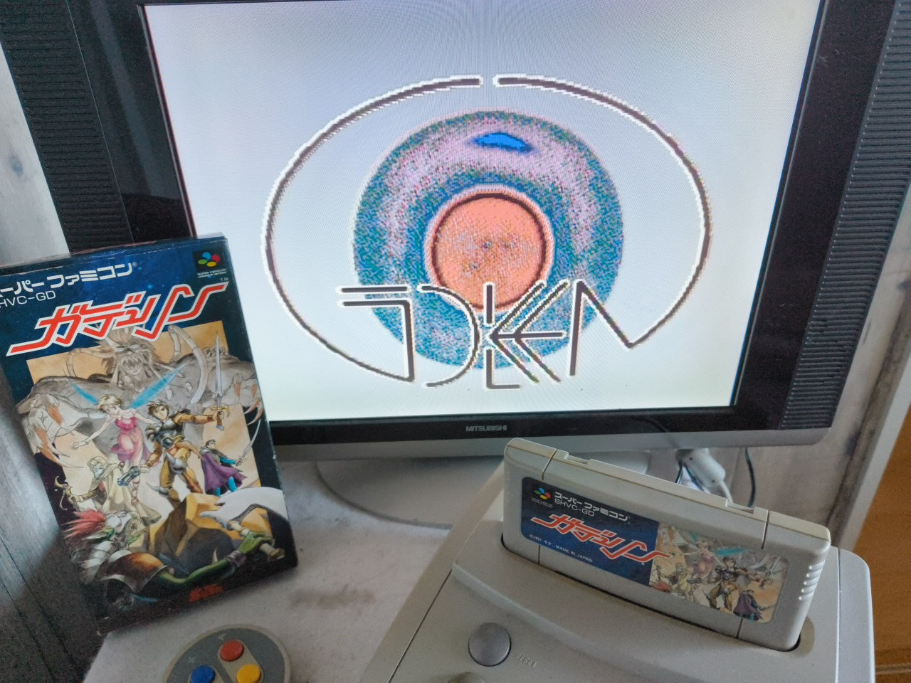 Gdleen Nintendo Super Famicom Cart w/Box Japan, working-h0220