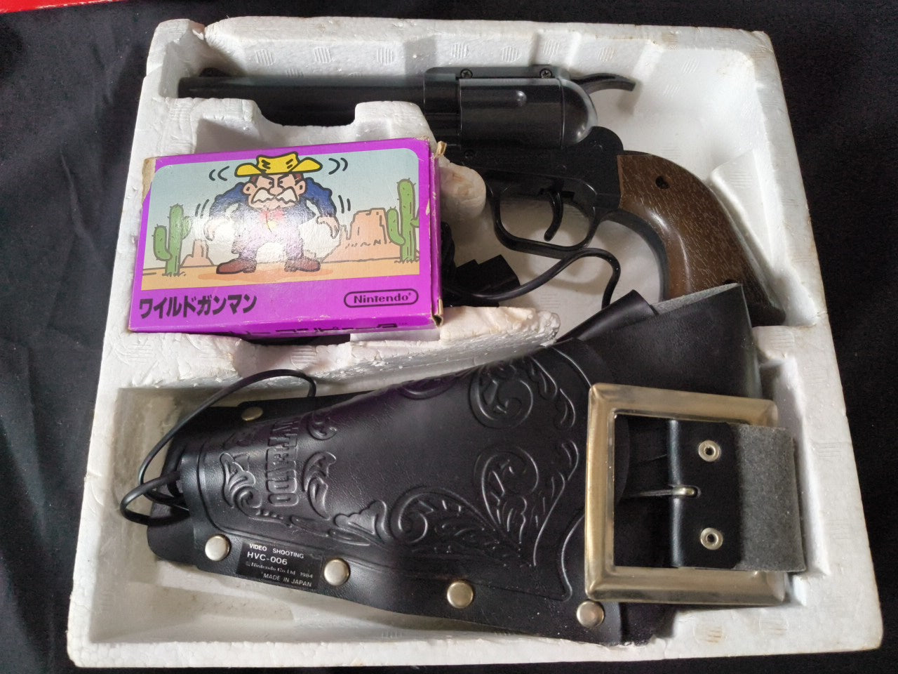 Nintendo Wild Gunman FC Famicom with Lightgun Raygun Controller Boxed set-h0303-