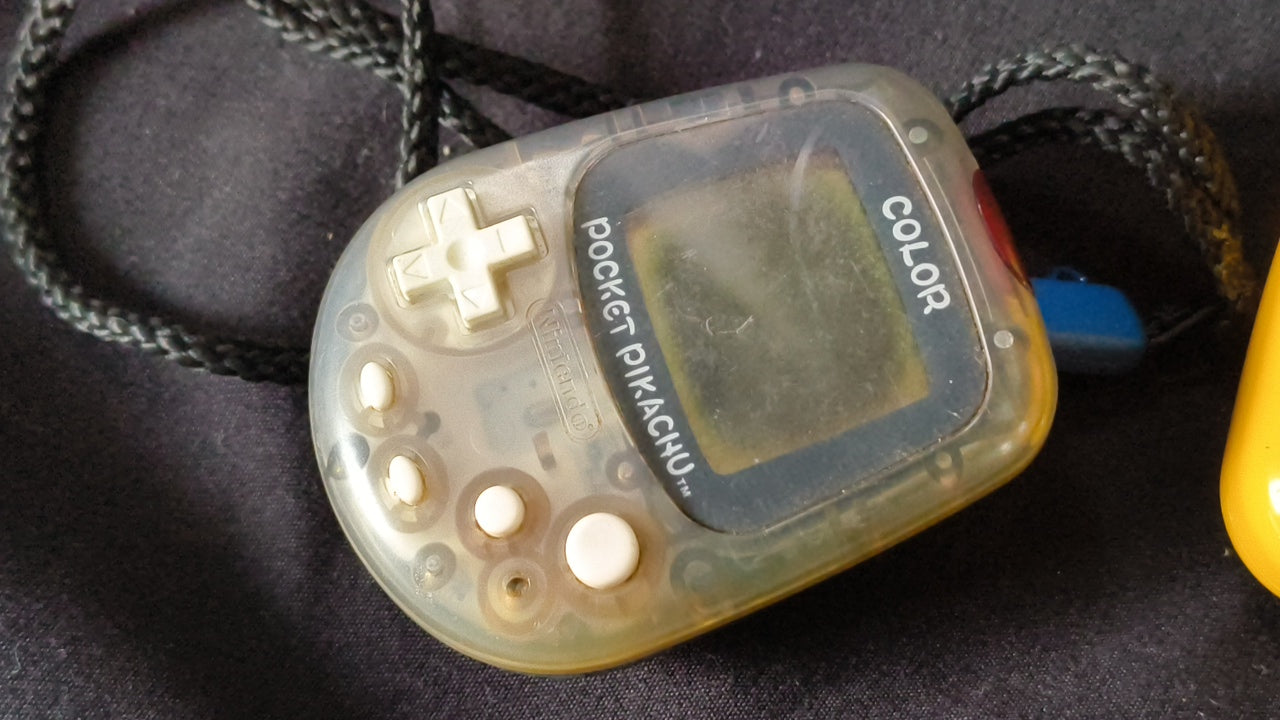 JUNK/Broken Nintendo Pocket Pikachu 1998 Pokemon Pedometer 2-PCS set h0317