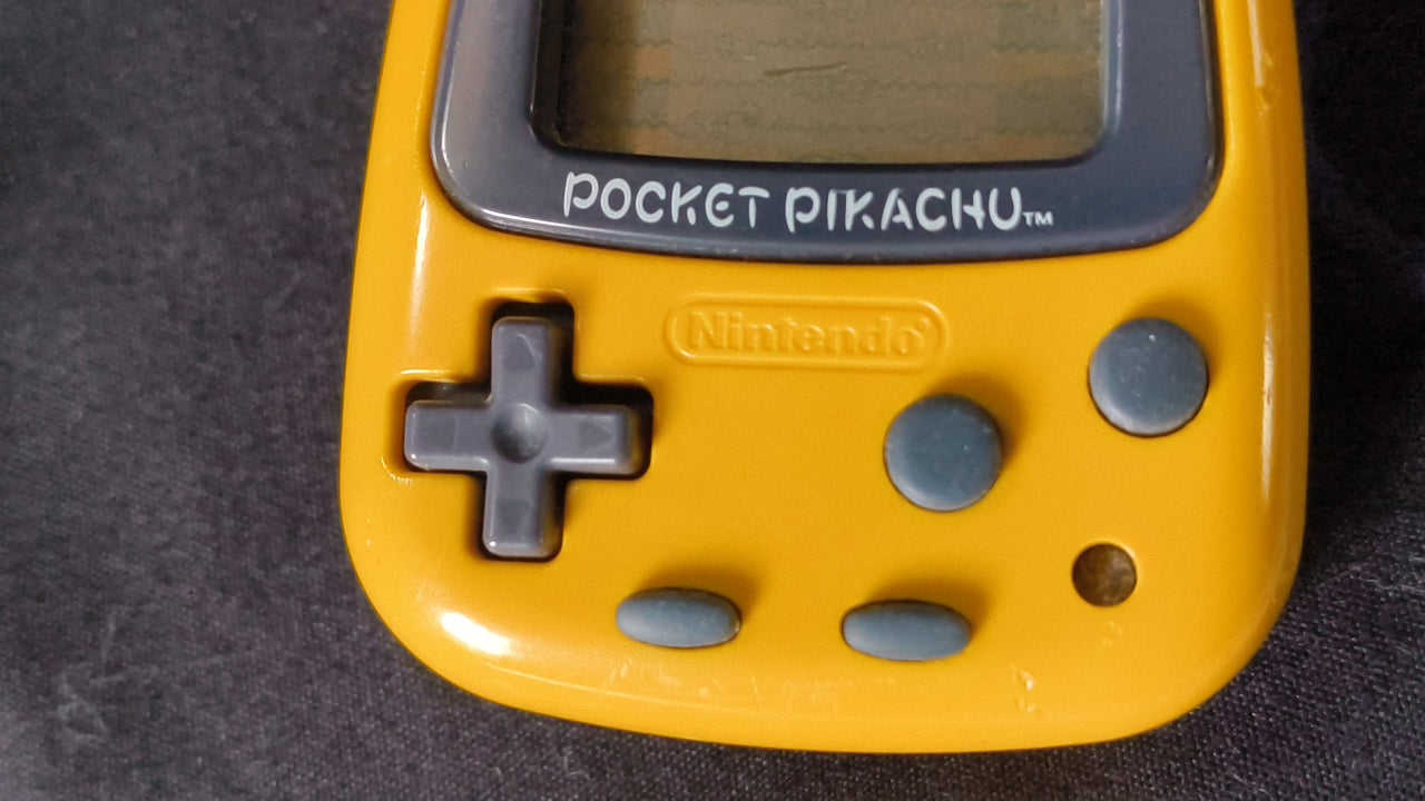 JUNK/Broken Nintendo Pocket Pikachu 1998 Pokemon Pedometer 2-PCS set h0317
