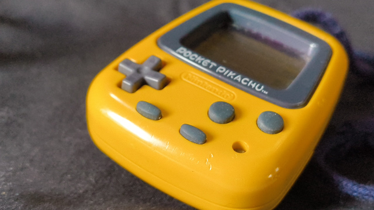 JUNK/Broken Nintendo Pocket Pikachu 1998 Pokemon Pedometer 2-PCS set h0317