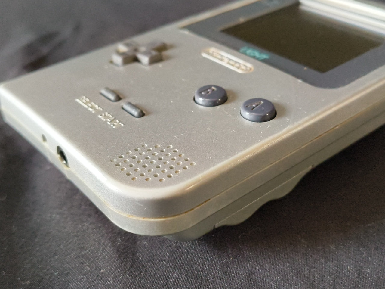 JUNK, Defective, Nintendo Gameboy Light silver color console HGB-101,-h0321-2