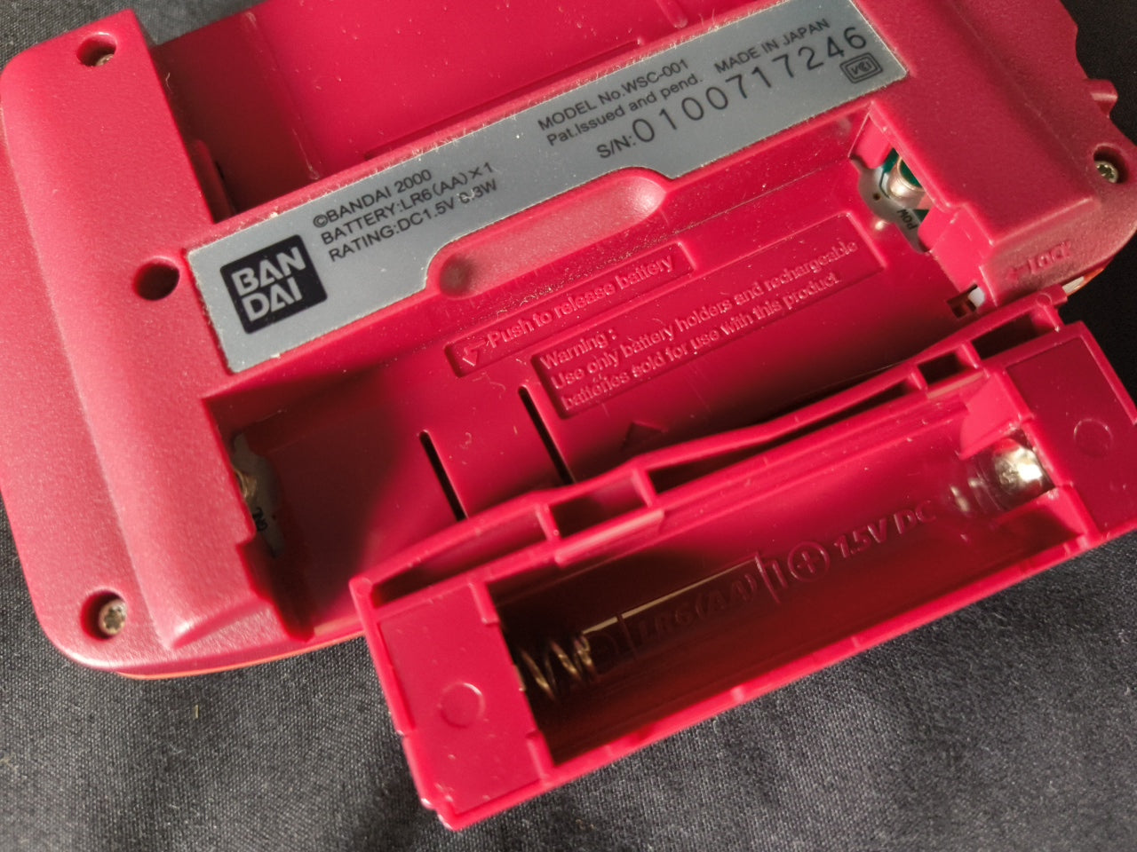 WONDERSWAN Color Console GUNDAM CHAR's ZAKU II Red Ver. w/manual, box set-h0324-