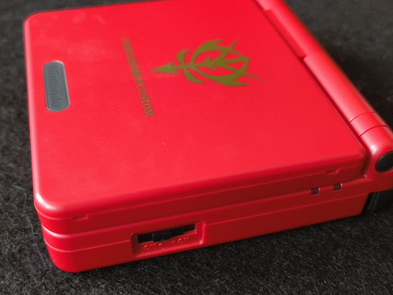 GUNDAM Exclusive use of Char LIMITED EDITION GAMEBOY ADVANCE SP CONSOLE -h0402-
