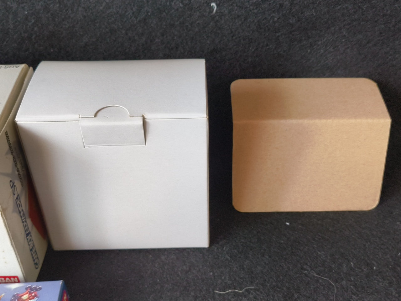 GUNDAM Exclusive use of Char LIMITED EDITION GAMEBOY ADVANCE SP CONSOLE -h0402-