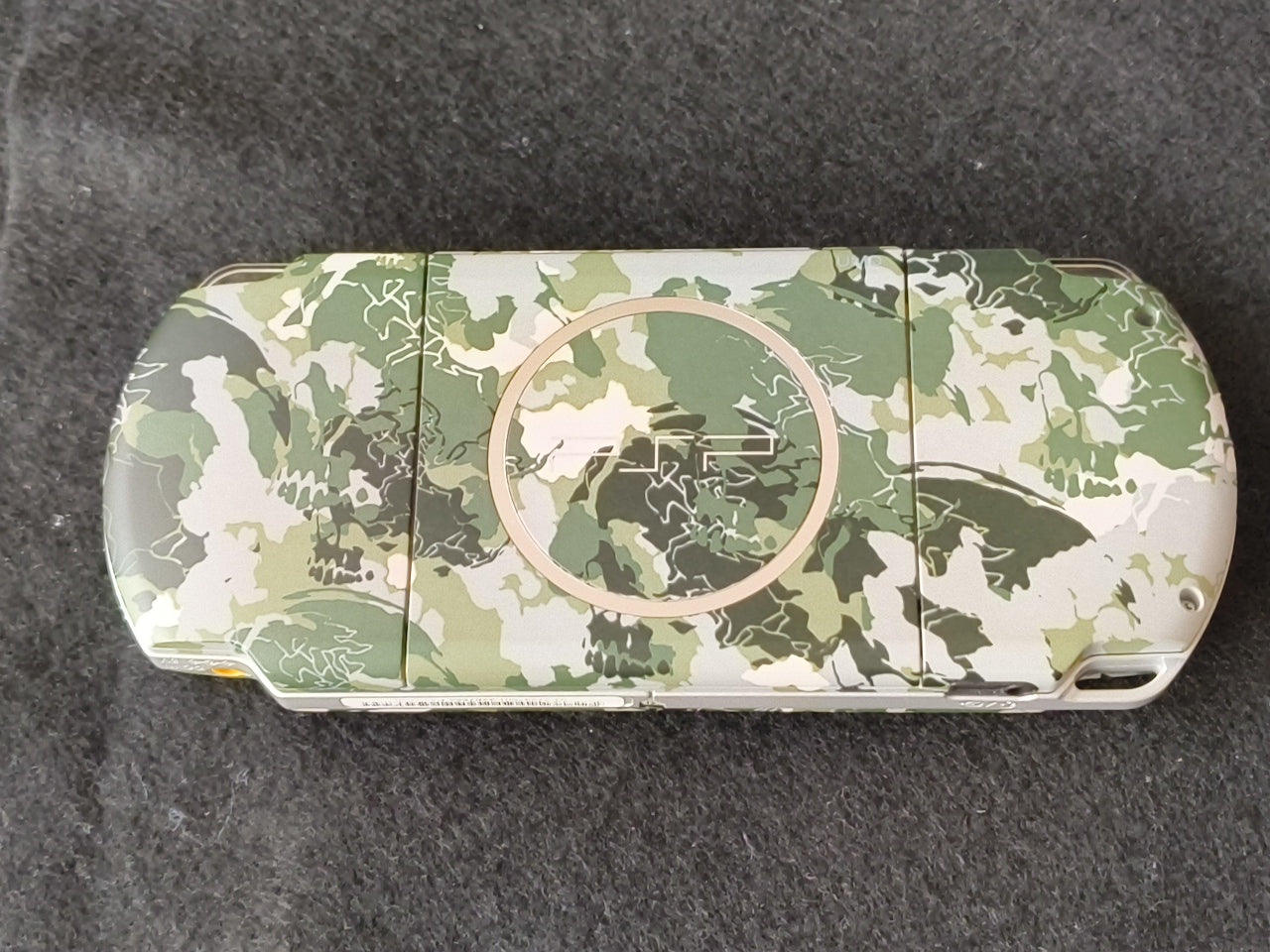 SONY PSP-3000 METAL GEAR SOLID PEACE WALKER PREMIUM PACKAGE in Box set-h0405-