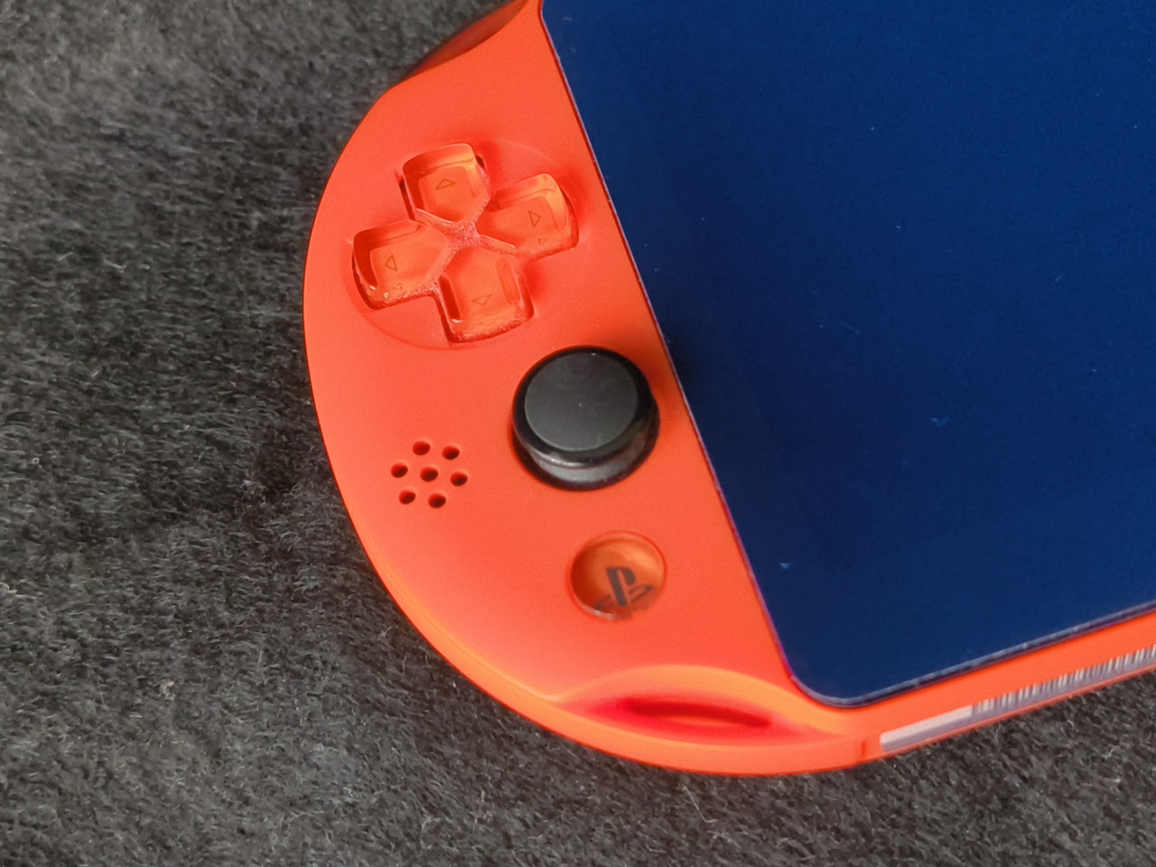 SONY PS Vita PCH-2000 Neon Orange Console 1GB, w/16g memory card, Working-h0405-