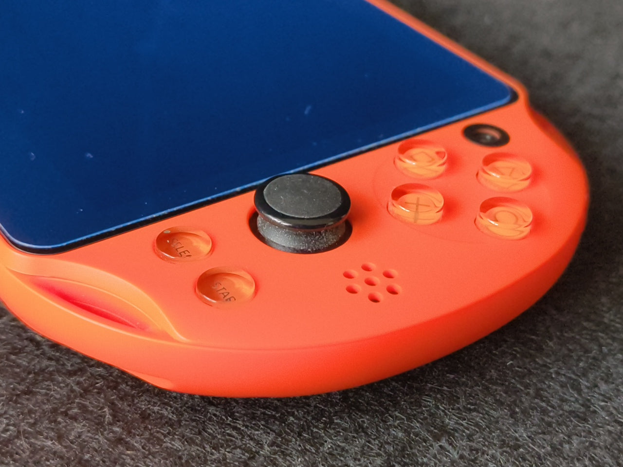 SONY PS Vita PCH-2000 Neon Orange Console 1GB, w/16g memory card, Working-h0405-