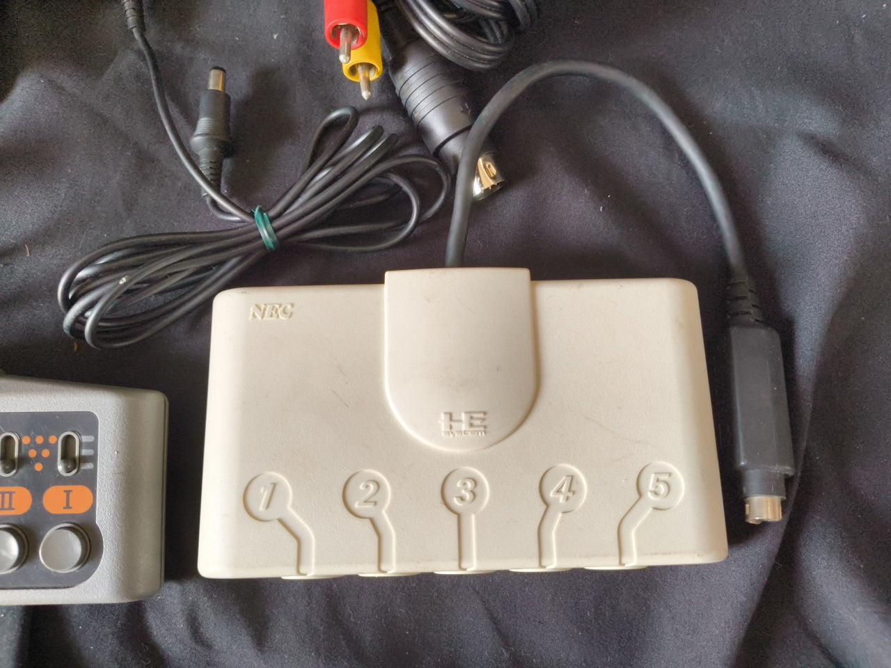 NEC PC Engine Coregrafx2 Console PI-TG7, Pads, PSU, AV cable, Game,working-h0407