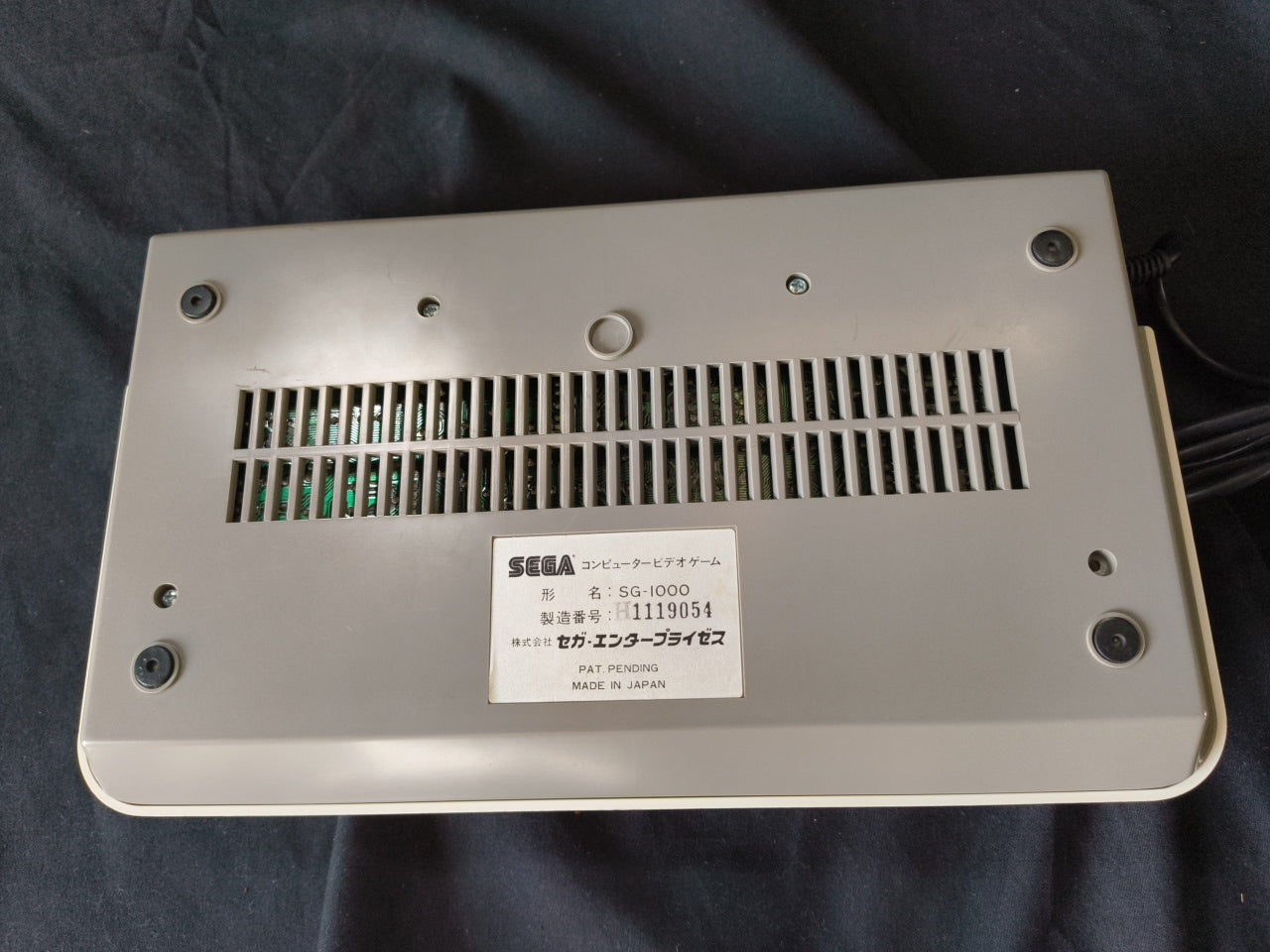 JUNK, For Parts, SEGA SG-1000 SG1000 CONSOLE system, Installed pad set -h0407-