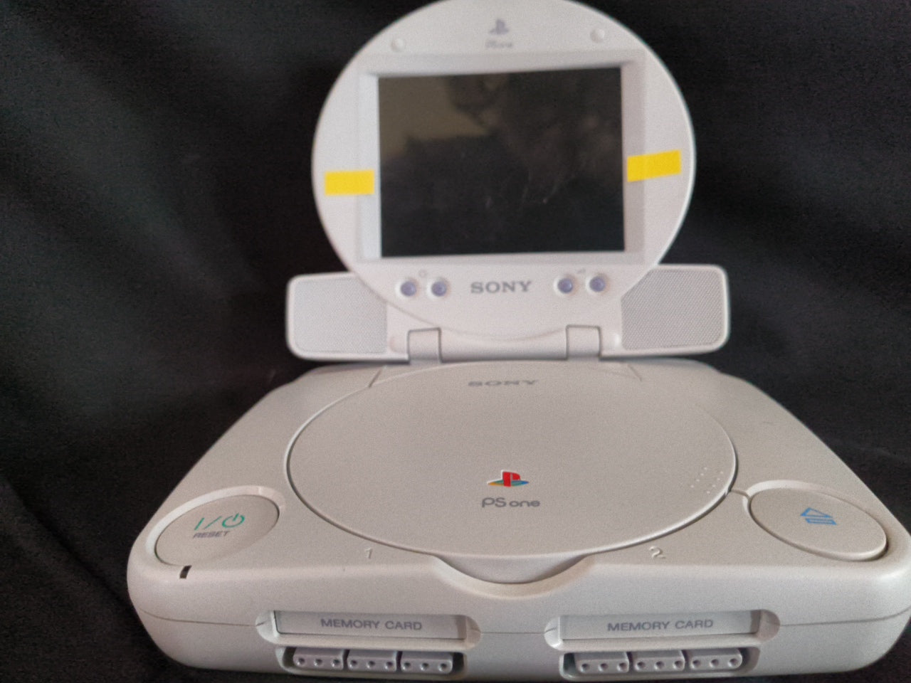 Sony PlayStation PS one Console, LCD monitor, PSU and Controller, NTSC-J-h0415-