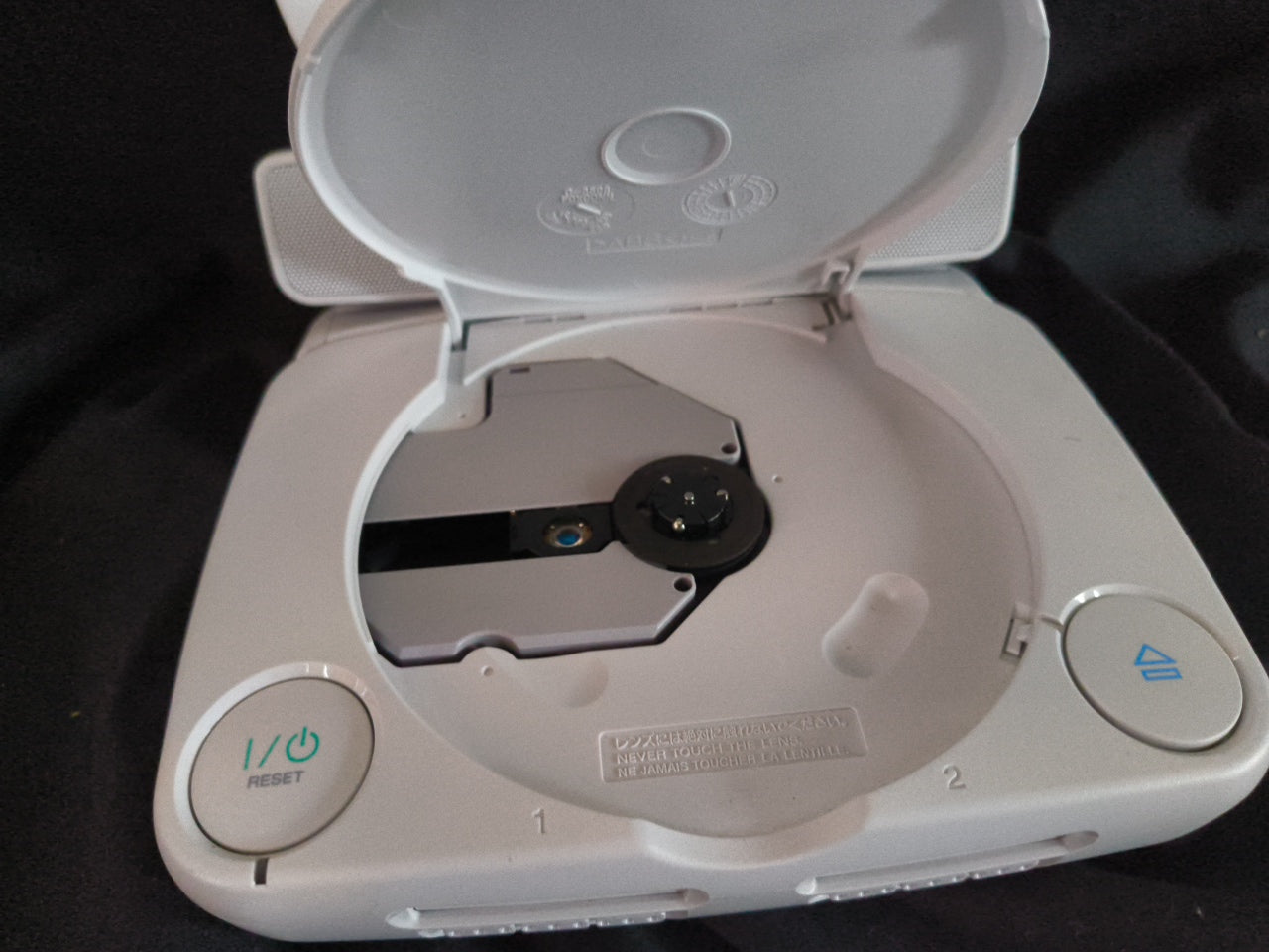 Sony PlayStation PS one Console, LCD monitor, PSU and Controller, NTSC-J-h0415-