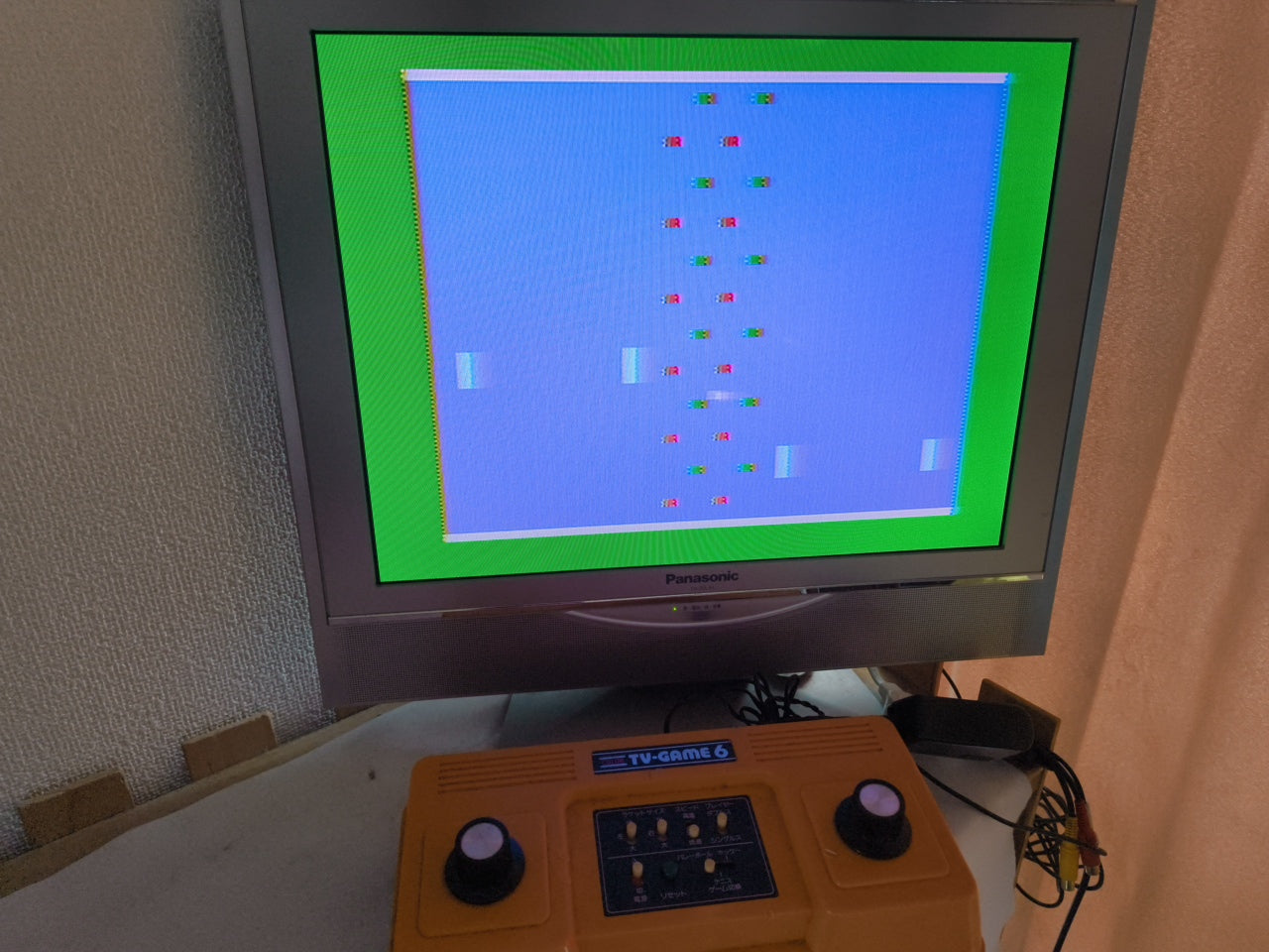 Nintendo TV GAME 6 (CTG-6V) Console, Working, the lid is missing, Japan-h0416-