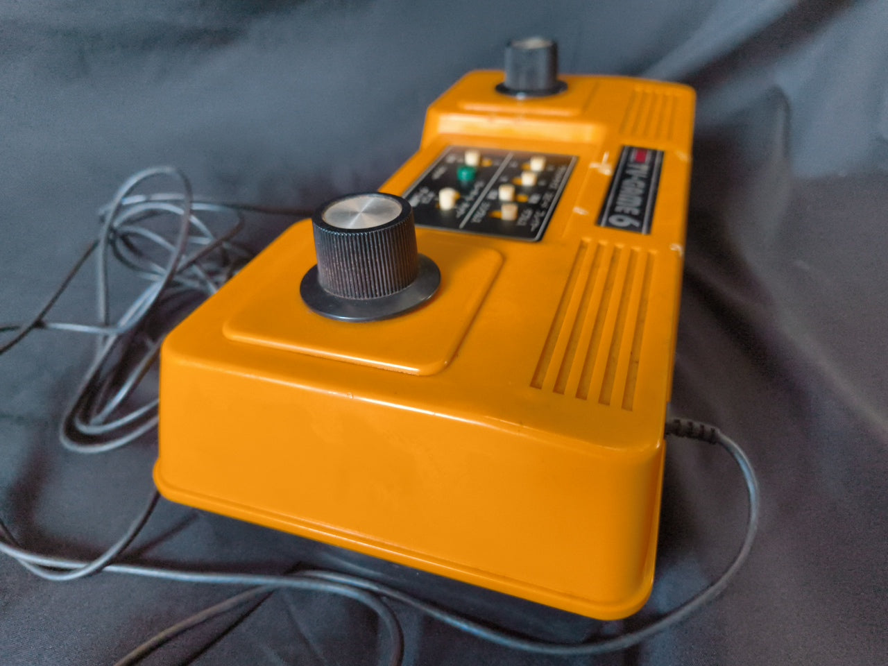 Nintendo TV GAME 6 (CTG-6V) Console, Working, the lid is missing, Japan-h0416-