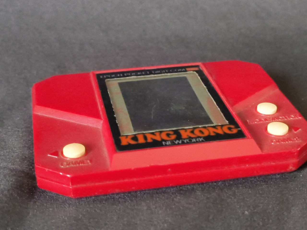 JUNK LSI PORTABLE GAME Arare-chan, KING KONG, Pocket Pikachu 3-PCS set-h0418-