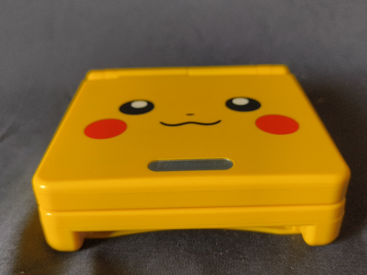 Authentic Pokemon Pikachu yellow LIMITED EDITION GAMEBOY ADVANCE SP GBA SP-h0421
