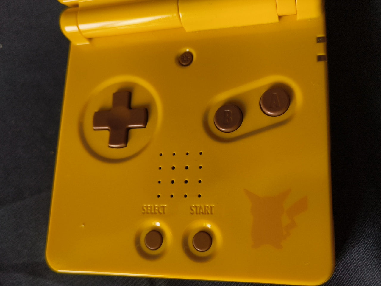 Authentic Pokemon Pikachu yellow LIMITED EDITION GAMEBOY ADVANCE SP GBA SP-h0421