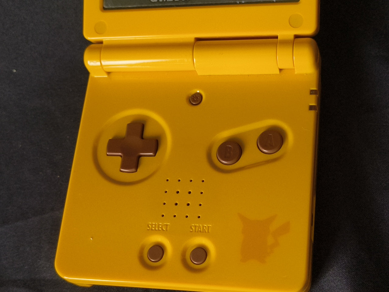 Authentic Pokemon Pikachu yellow LIMITED EDITION GAMEBOY ADVANCE SP GBA SP-h0421