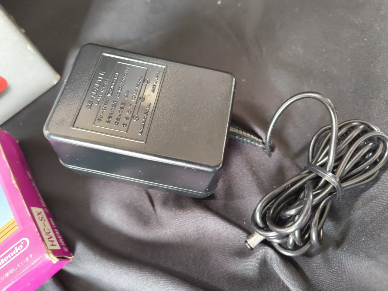 Defective/Not working Nintendo Famicom NES HVC-001 Console,PSU, Boxed set-h0425-