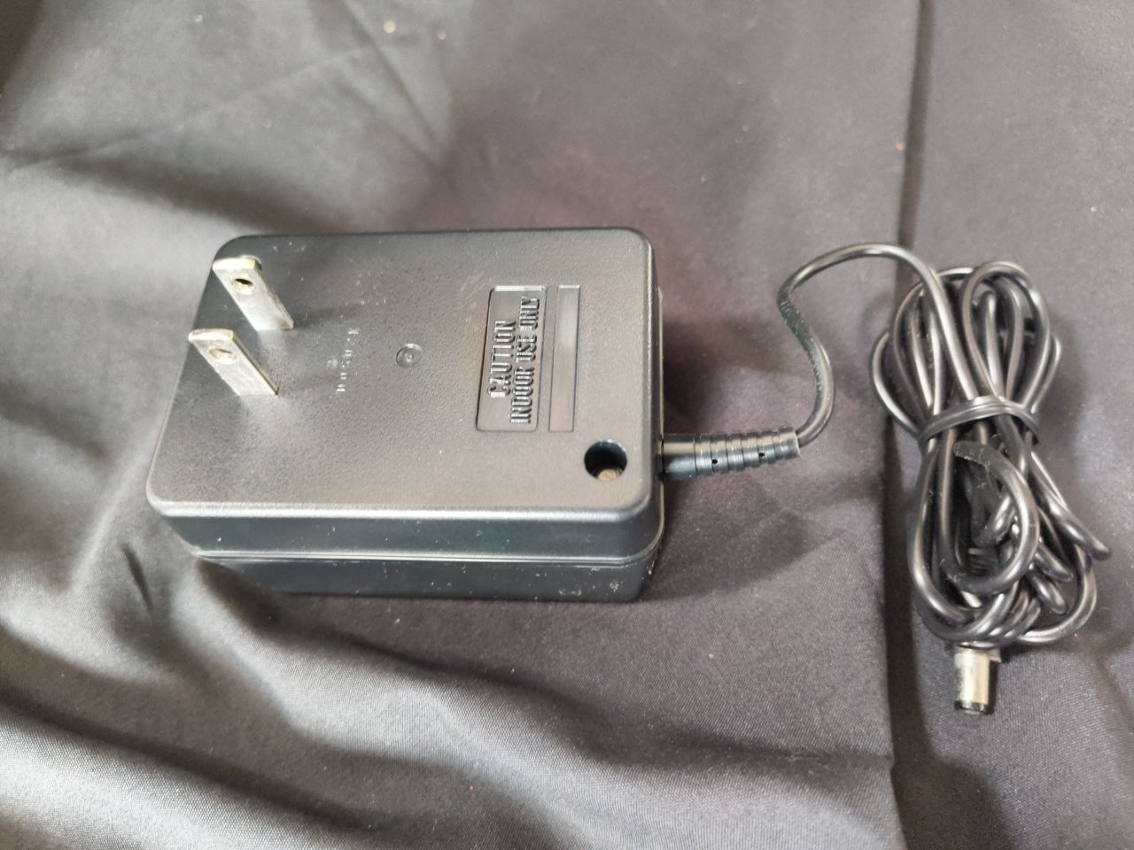 Defective/Not working Nintendo Famicom NES HVC-001 Console,PSU, Boxed set-h0425-