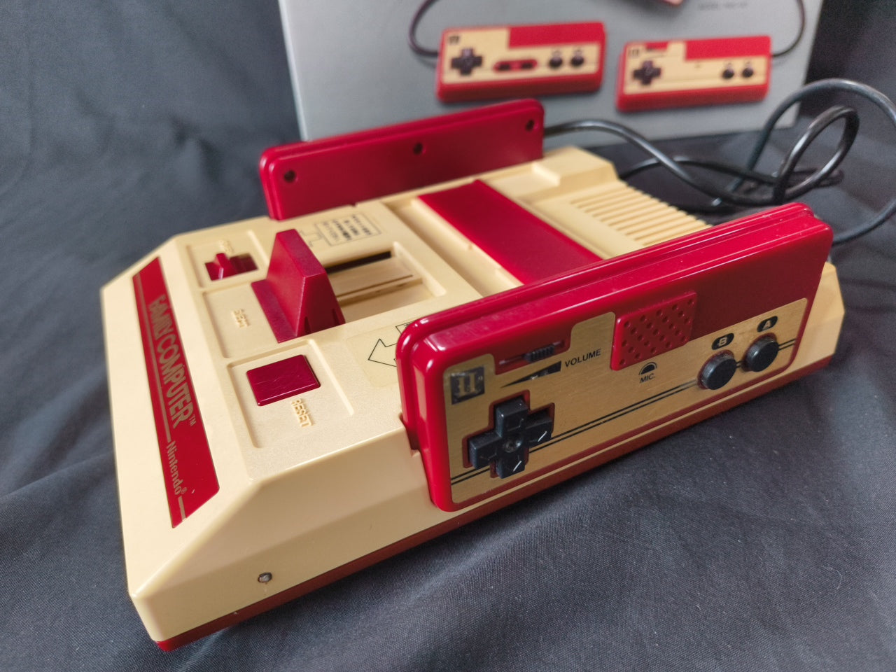 Defective/Not working Nintendo Famicom NES HVC-001 Console,PSU, Boxed set-h0425-