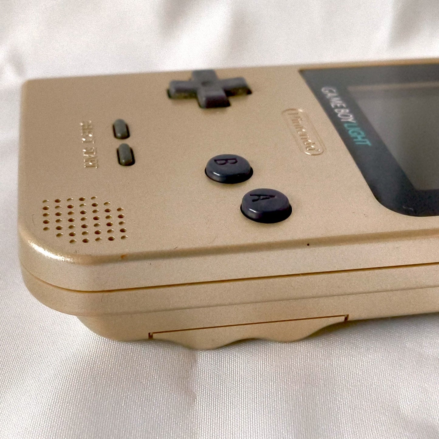Used, Nintendo Gameboy Light Gold color console MGB-101 w/Game, Working-h0518-